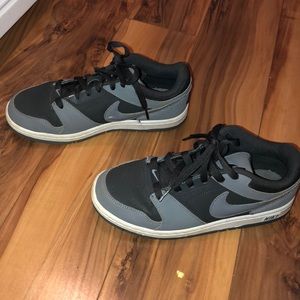 Nike skate style sneakers